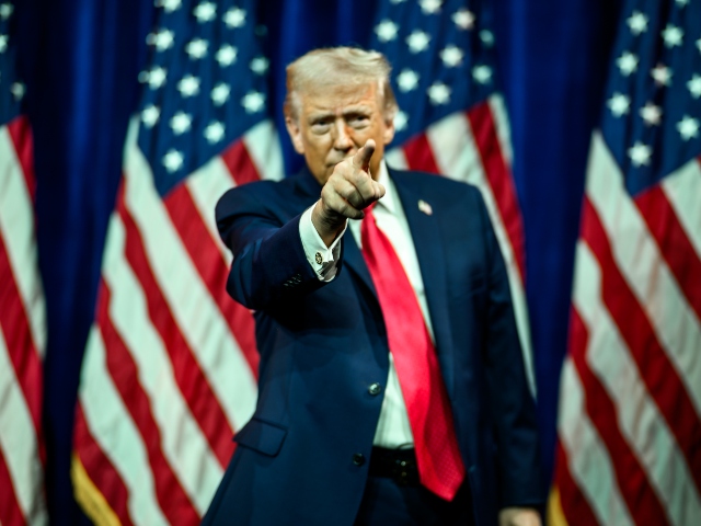 Trump pointing american flags white house flickr